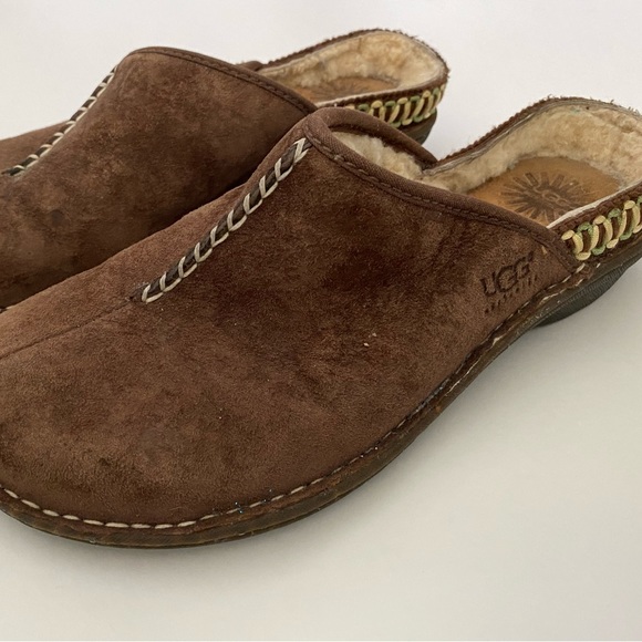 Ugg Kohala Sheepskin Leather Dark Brown Clogs Mules size 9 - Picture 3 of 8